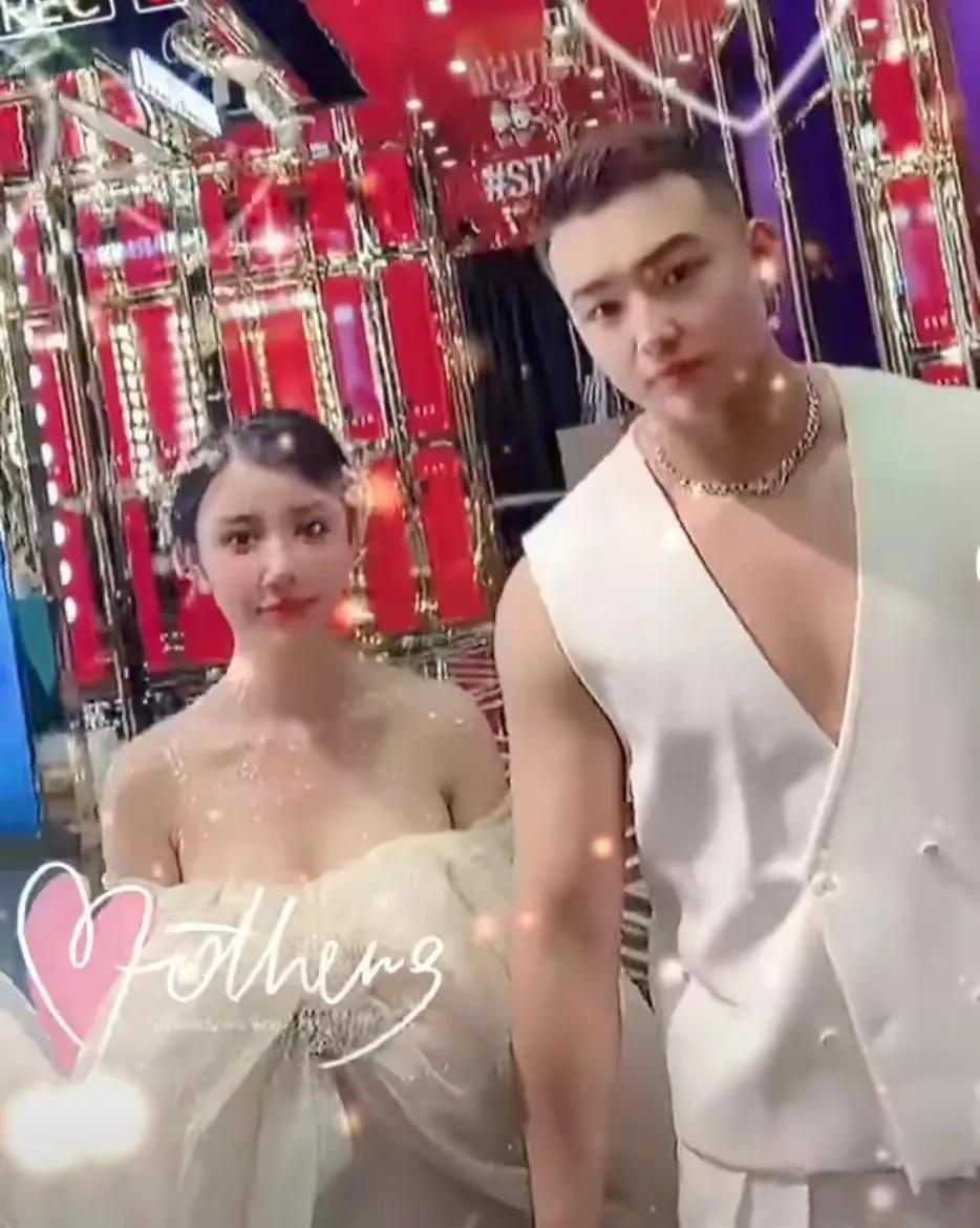 网红安若溪离婚带娃_美女网红安若溪情人节出轨_网红八卦王四妹是谁呀-