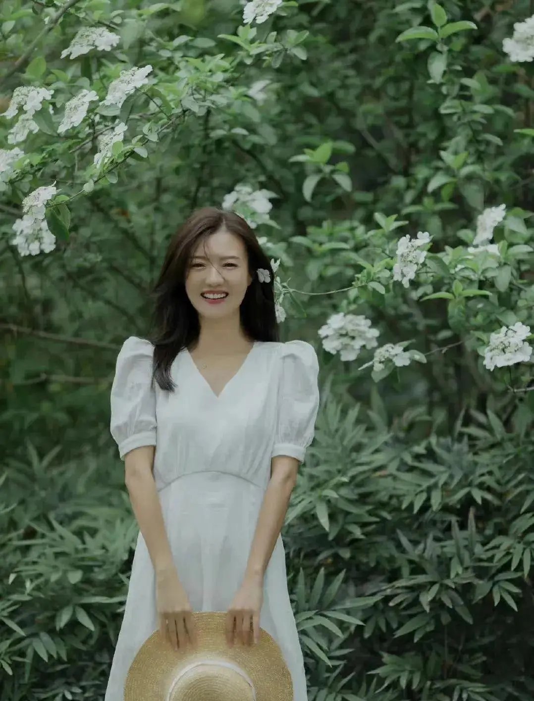 长得精致漂亮，却低调内敛，六位不争不抢的女明星，你心中的不老女神是谁？