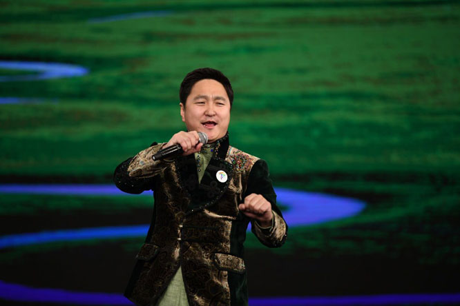 内蒙古大草原旅游景点_内蒙古男明星推荐_内蒙籍女明星